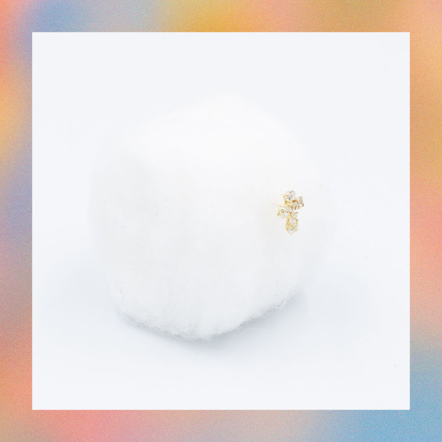 Broquel Cruz Zirconia Blanca (1pz o par) | Oro 10k | Canario Shop